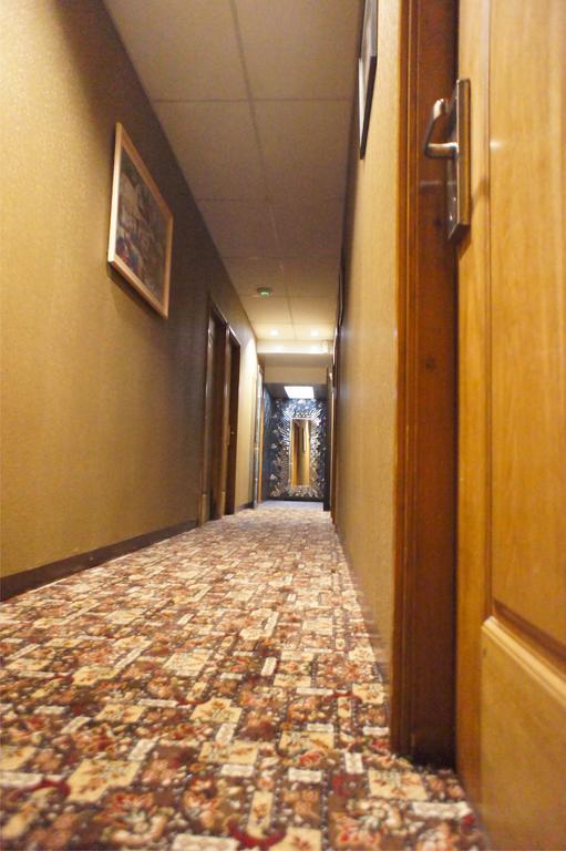 Mine Home Hotel Бандунг Екстериор снимка